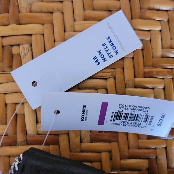 Apt 9 Bobby Bow Wristlet in Cocoa Brown New with Tags - Picture 4 of 4